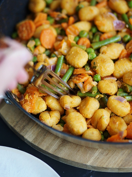 Gebratene Gnocchi mit Gemüse