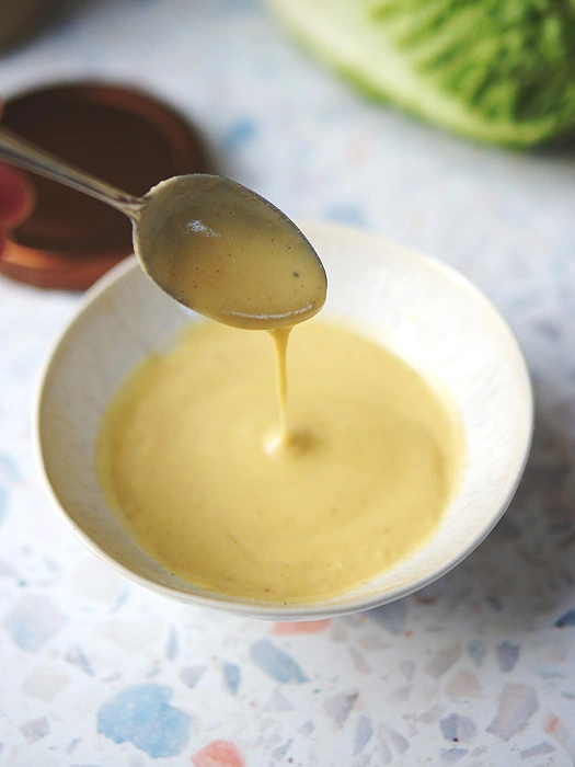 Salatdressing mit Tahin