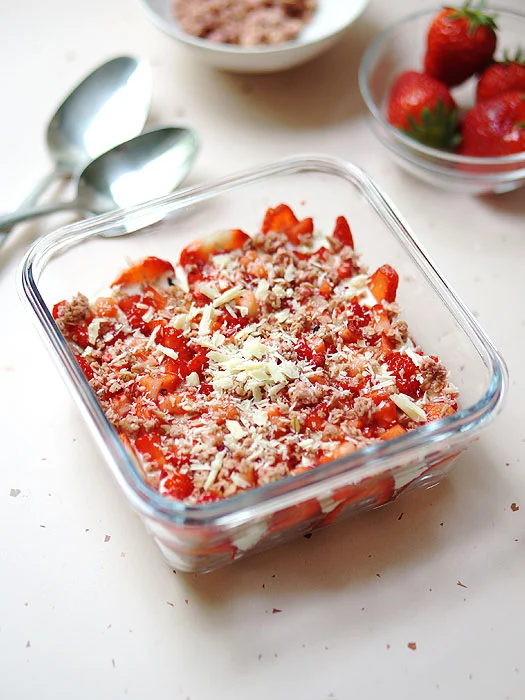 Quark-Mascarpone-Creme mit Erdbeeren